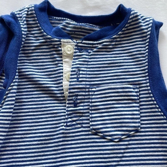 Carters  Onesie - Picture 5 of 8